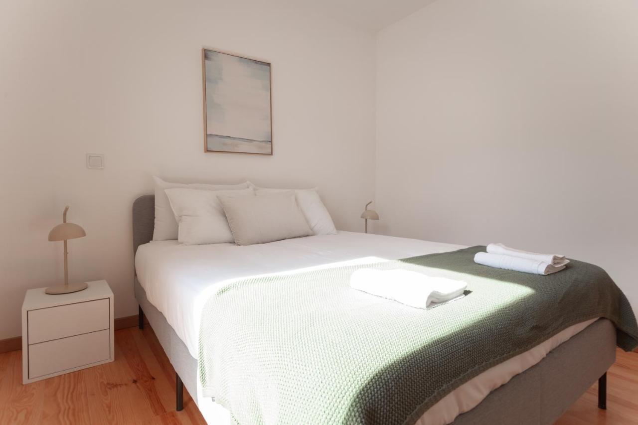 Campolide Charm Apartments Lisbona Esterno foto