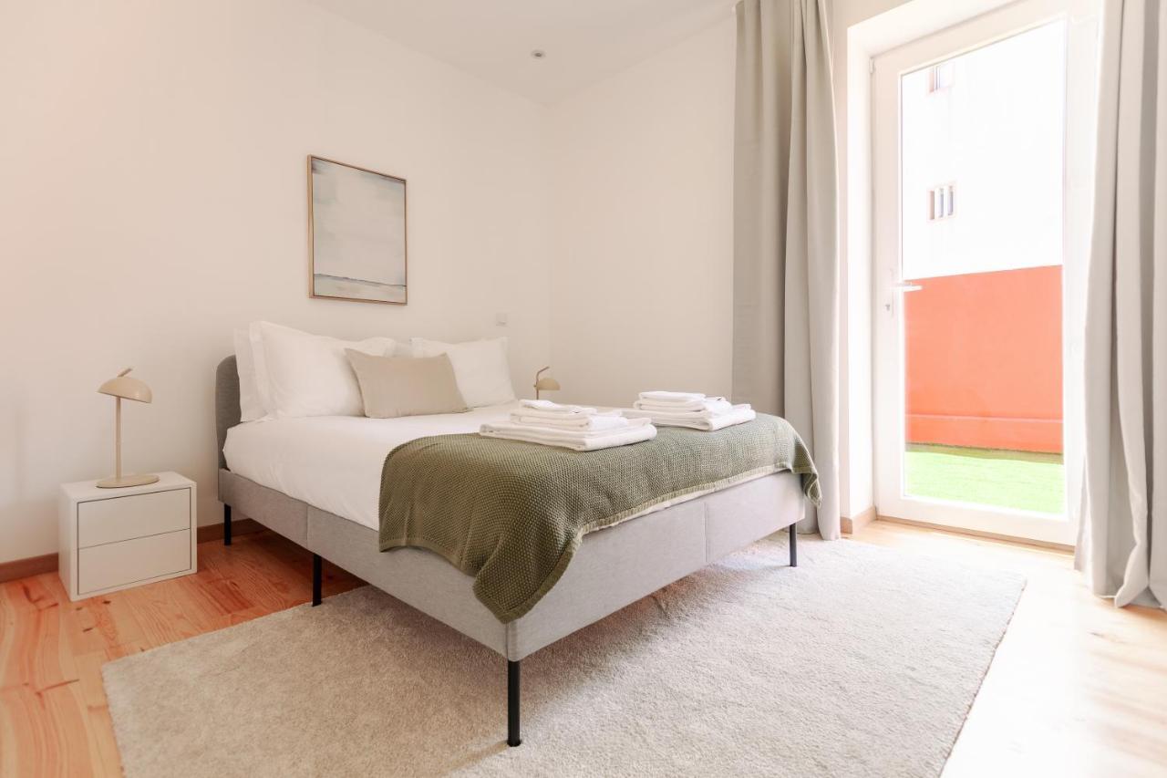 Campolide Charm Apartments Lisbona Esterno foto